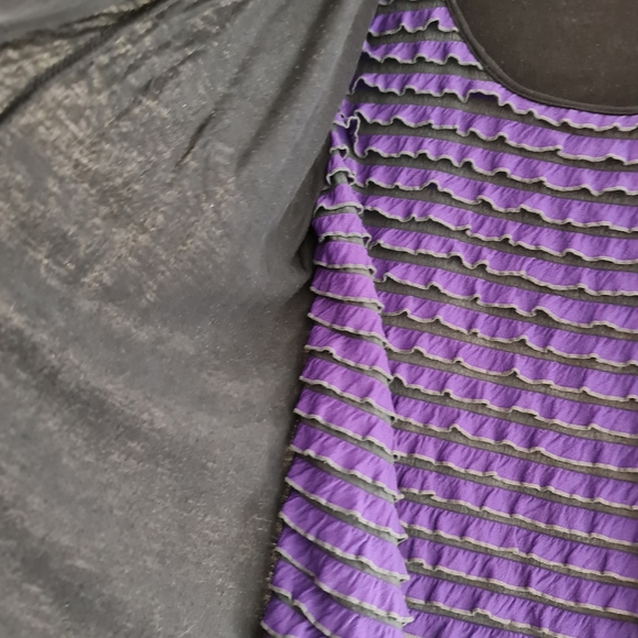 Quelque Purple Black Top - Picture 4 of 6